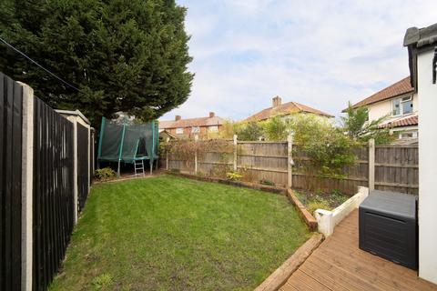 10 Offenham Road, London, SE9 4LY