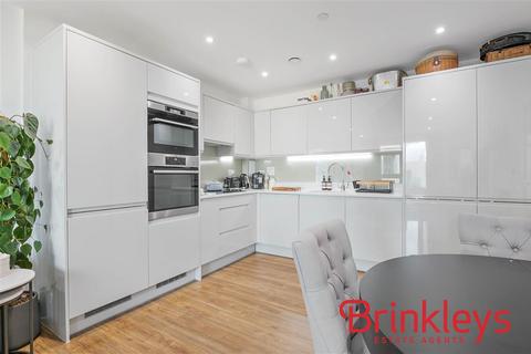 2 bedroom apartment for sale, Osiers Road, London
