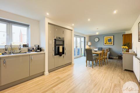 79 Olivette Crescent, Thirsk, YO7 1TZ