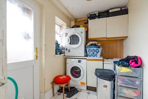 45 Spruce Park, Crediton, EX17 3HG