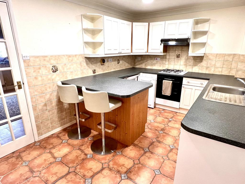 Wexford Close, Oadby, LE2 2 bed semidetached house for sale £240,000