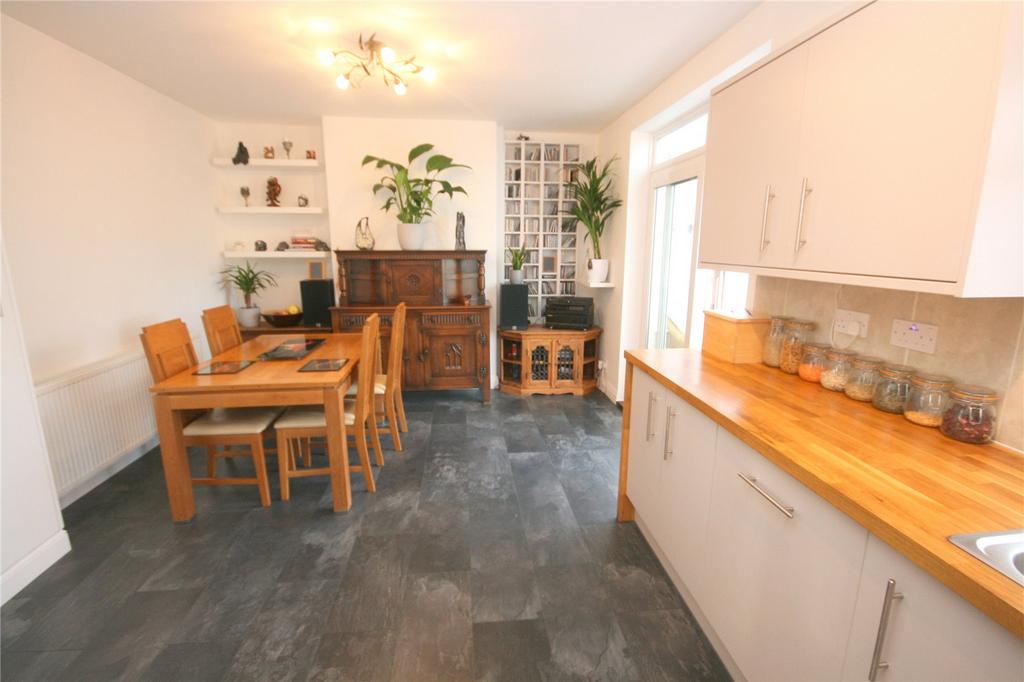 Kitchen (3)