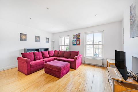 143b Herries Street, London, W10 4LE