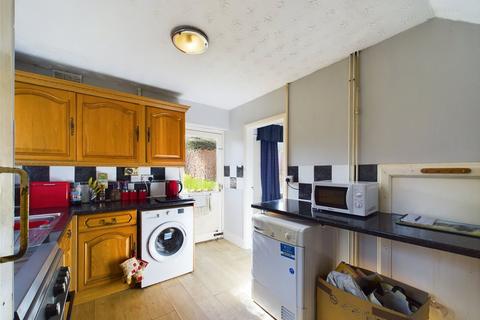 3 bedroom semi-detached house for sale - Rydal Close, Worcester, Worcestershire, WR4