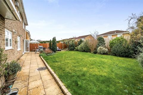 13 Bridle Way, Orpington, BR6 7TJ