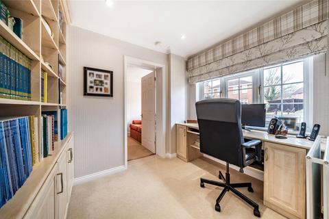13 Bridle Way, Orpington, BR6 7TJ