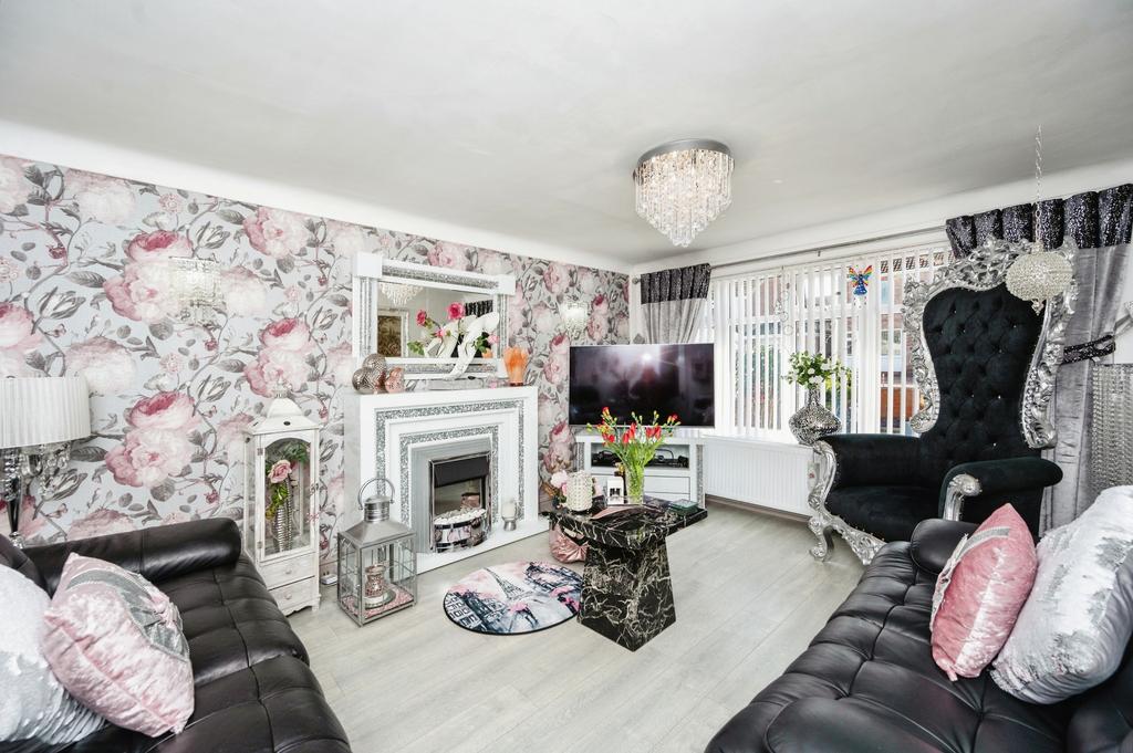 Paisley Avenue, Laffak, St Helens, WA11 2 bed bungalow for sale £220,000