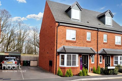 4 bedroom semi-detached house for sale, Sidings Drive, Drakelow