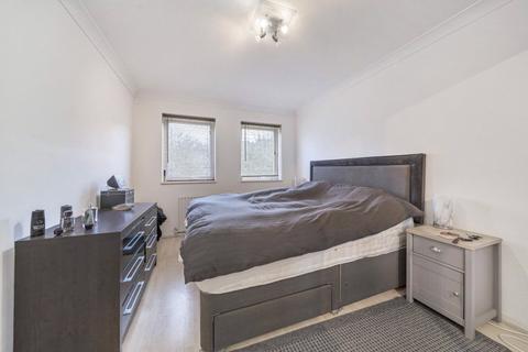66 Northcott, Bracknell, RG12 7WS