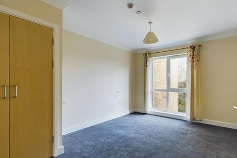 2 bedroom flat for sale, Barber Road, Brighton Hill, Basingstoke, RG22
