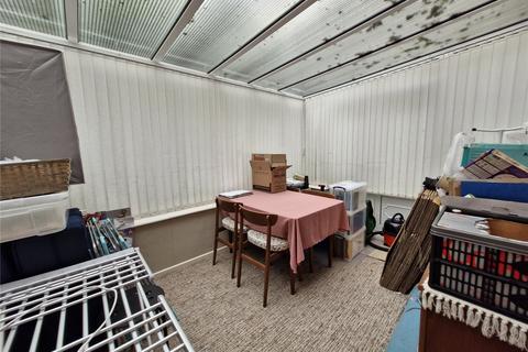 9 Barnes Close, Honiton, EX14 2TU