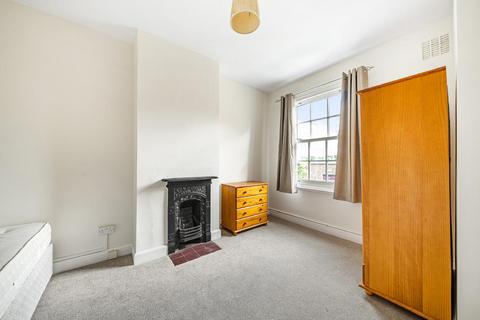 40 Reform Street, London, SW11 5AJ