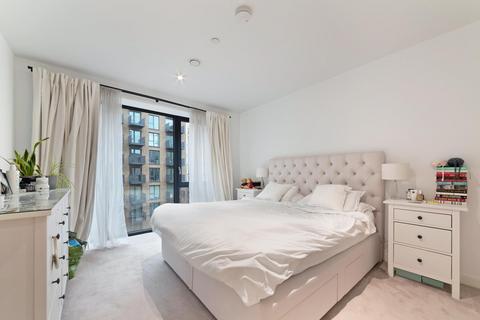 1 bedroom apartment for sale - Banyan Court, Regalia Close, London, E16
