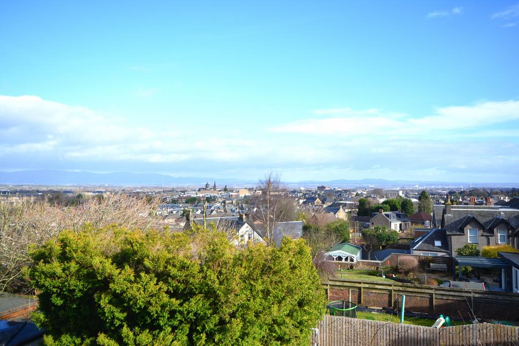 Albert Road, Falkirk, Stirlingshire... 4 bed detached house £338,000