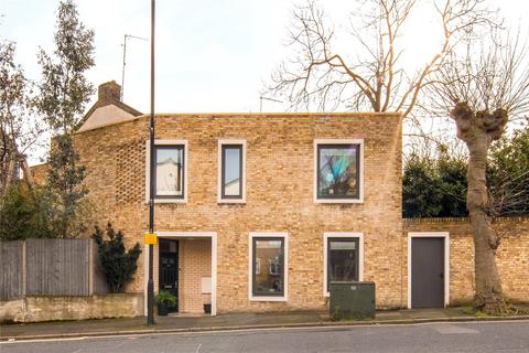 2 bedroom detached house for sale, Cassland Road, Victoria Park, London, E9