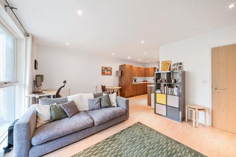 1 bedroom apartment for sale, Sam King Walk, Camberwell, London