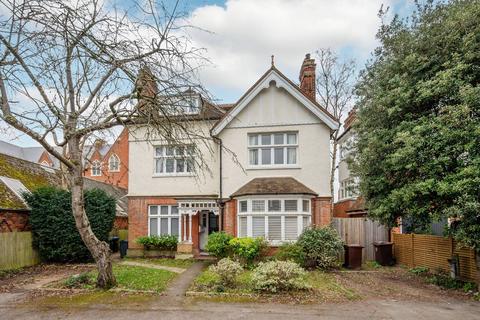 2 bedroom flat for sale, Ridgway Gardens, Wimbledon Village, London, SW19