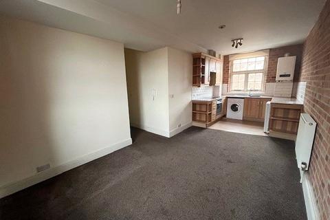 2 bedroom apartment for sale, 4 Sandpiper House, Marhill Road, Carlton