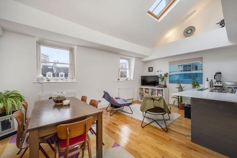 3 bedroom apartment for sale, Sutherland Avenue, Maida Vale, London, W9