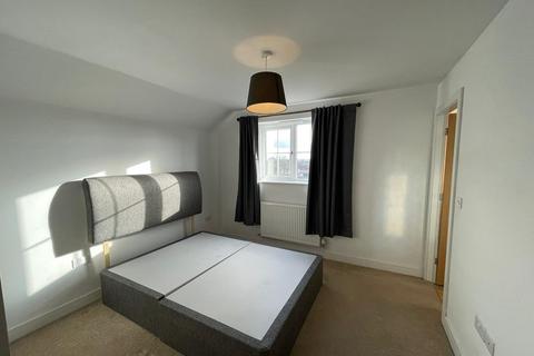 2 bedroom flat for sale, Regent Road, Leicester LE8