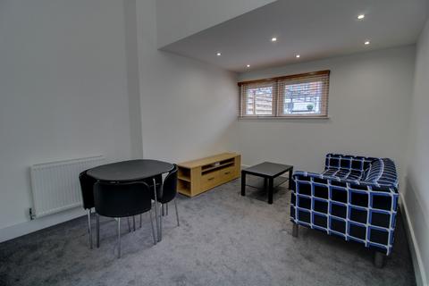 2 bedroom townhouse for sale, Wheatsheaf Court, Leicester LE2