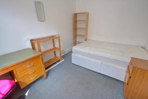 undefined, Edward Road, Leicester LE2