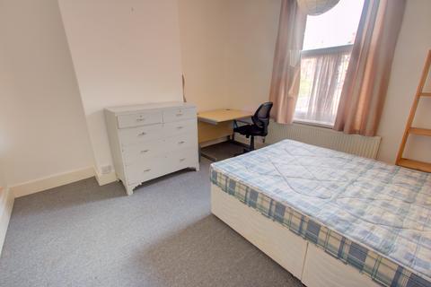 undefined, Edward Road, Leicester LE2
