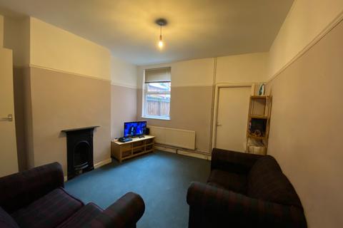 4 bedroom terraced house to rent, Hamilton Street, Leicester LE2