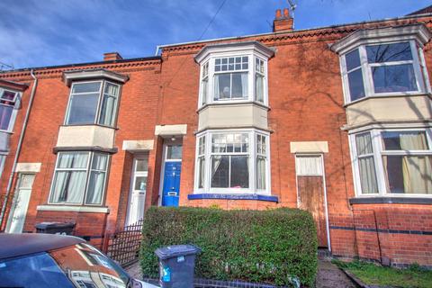 4 bedroom terraced house to rent, Lorne Road, Leicester LE2