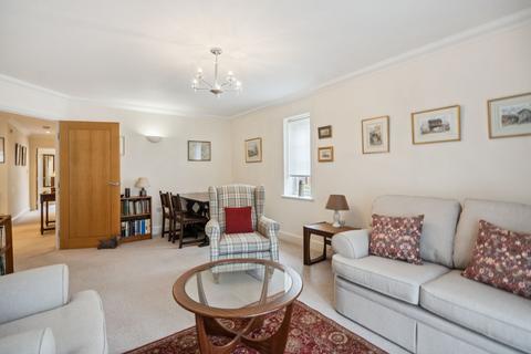 2 bedroom ground floor flat for sale, Warwick Road, Beaconsfield, HP9