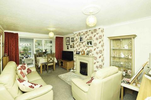 24 Beech Close, Eastfield, Scarborough, YO11 3QZ