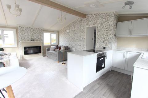 3 bedroom park home for sale, Windmill Lane, Balsall Common, CV7