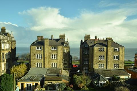 2 bedroom flat for sale - 8 Holbeck Hill, Scarborough YO11