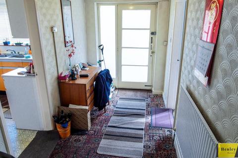 2 Rosedene Drive, Birmingham, B20 2HT