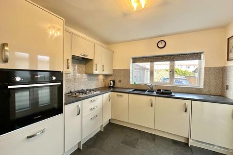 2 bedroom flat for sale, Garfield Road, Paignton