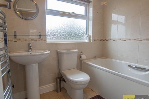 14 Upper Meadow Road, Quinton, Birmingham, B32 1NX