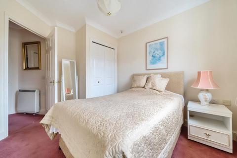 2 bedroom retirement property for sale, Egham, ,  Surrey,  TW20 0DN,  TW20
