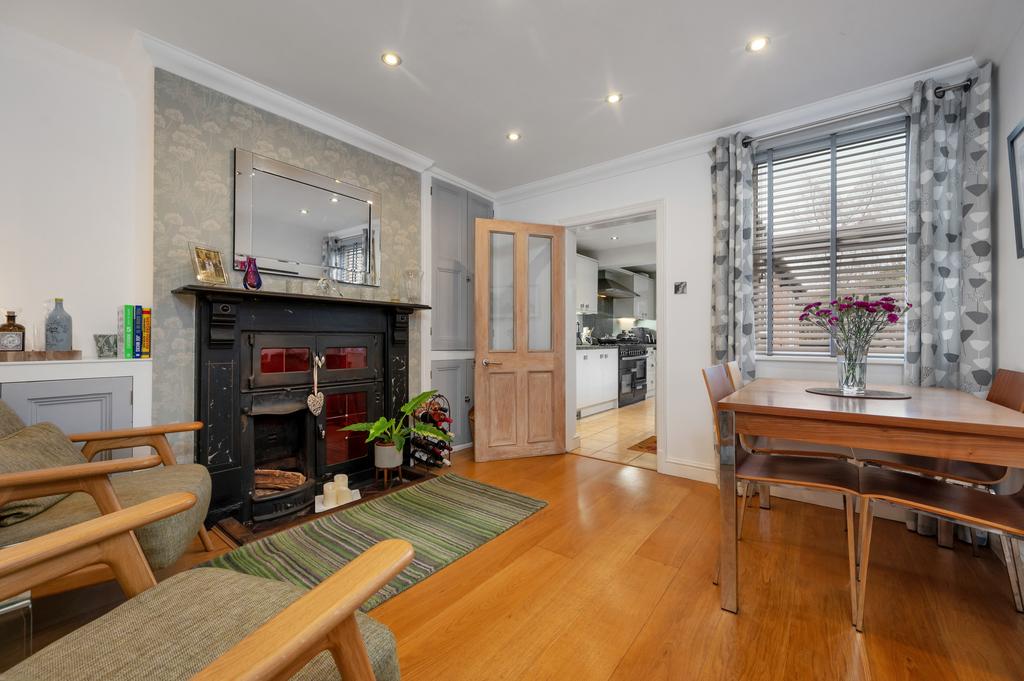 Brooke Road, Oakham 3 bed terraced house for sale £280,000