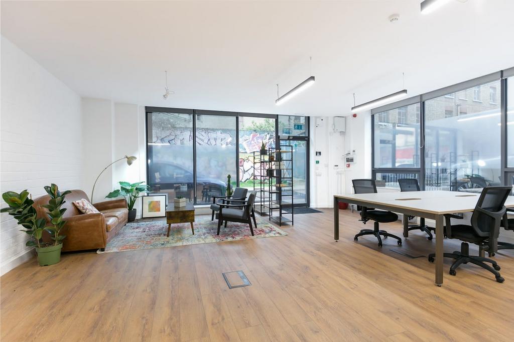 Spitalfields, London E1 Office to rent £3,802 pcm (£877 pw)