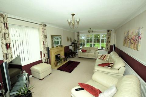 4 bedroom detached house for sale - Annandale Grove, Scalby YO13