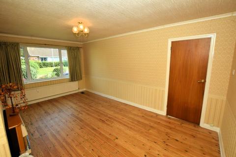 2 bedroom semi-detached bungalow for sale, Chapel Lane, Cayton YO11