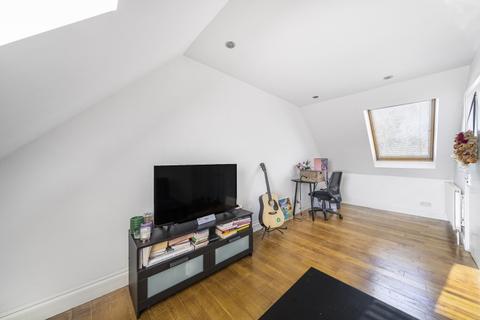 2 bedroom apartment to rent, All Souls Avenue London NW10