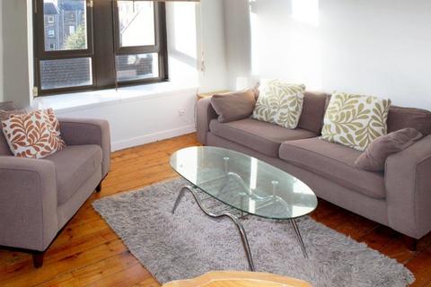 2 bedroom flat to rent, Black Street, West End, Dundee, DD2