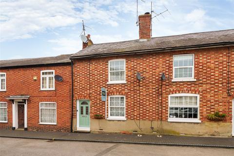 3 bedroom terraced house for sale, Mill Street, Newport Pagnell, Buckinghamshire, MK16