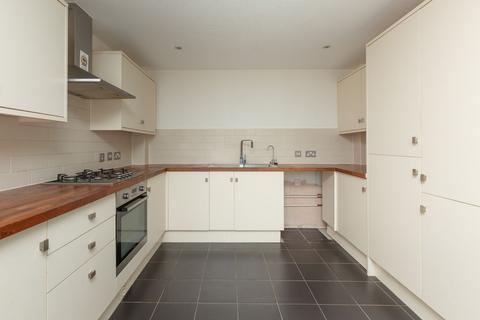 3 Priory Mews, Birchington, CT7 9EE