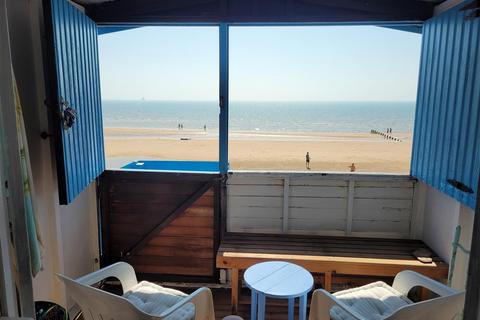 undefined, Frinton on Sea CO13
