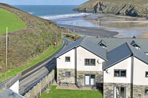 undefined, Sea Salt, Mawgan Porth, TR8