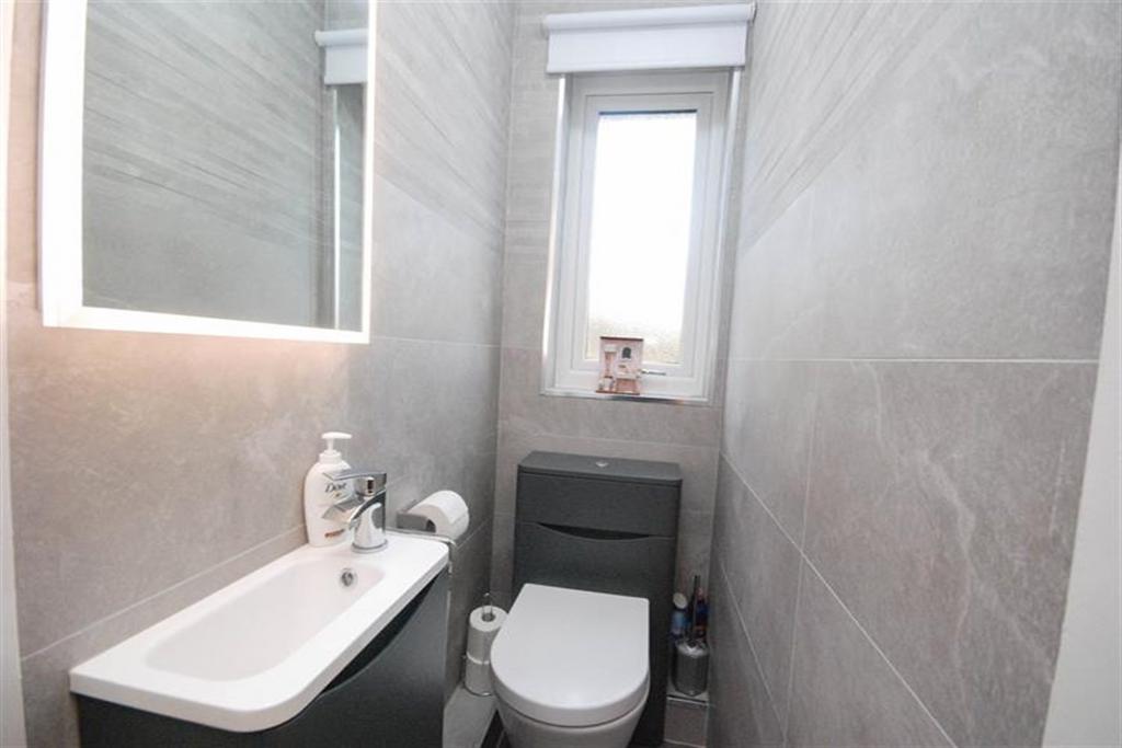 Ground Floor Wc