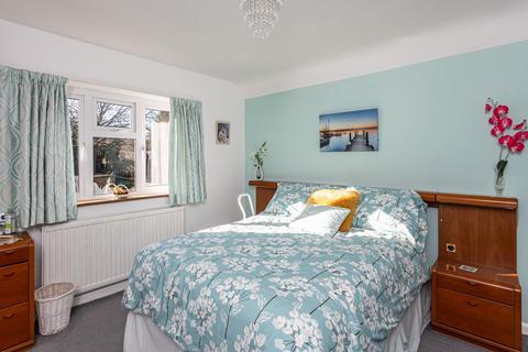 4 bedroom detached house for sale, Bicester Road, Kidlington, OX5