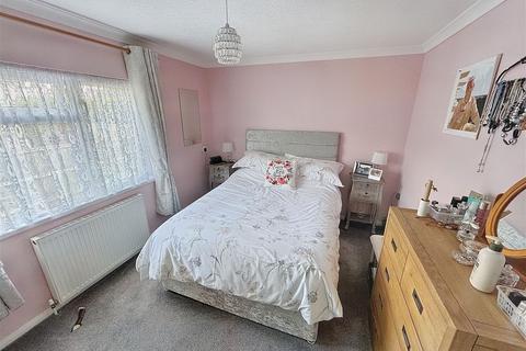 2 bedroom mobile home for sale, Bushel Lane, Soham, Ely, CB7 5BZ